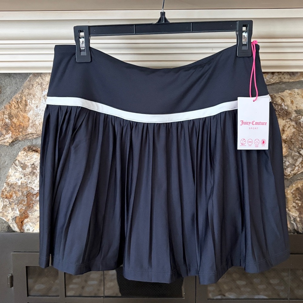 NWT Juicy Couture Sport pleated tennis skort size L choose black or white